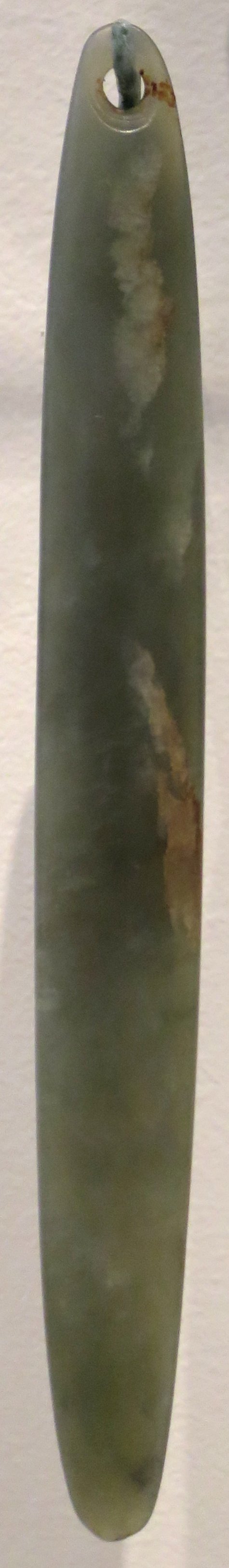 Earring (kuru), Maori people, Honolulu Museum of Art, 3357