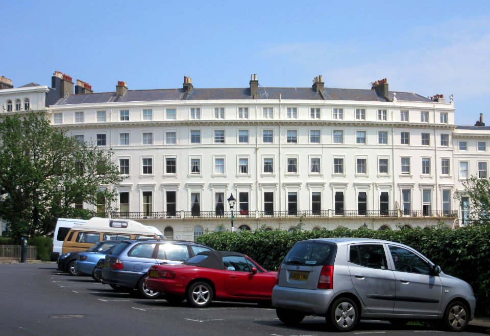 East Side of Adelaide Crescent, Kingsway, Hove (NHLE Code 1298665) (June 2016)