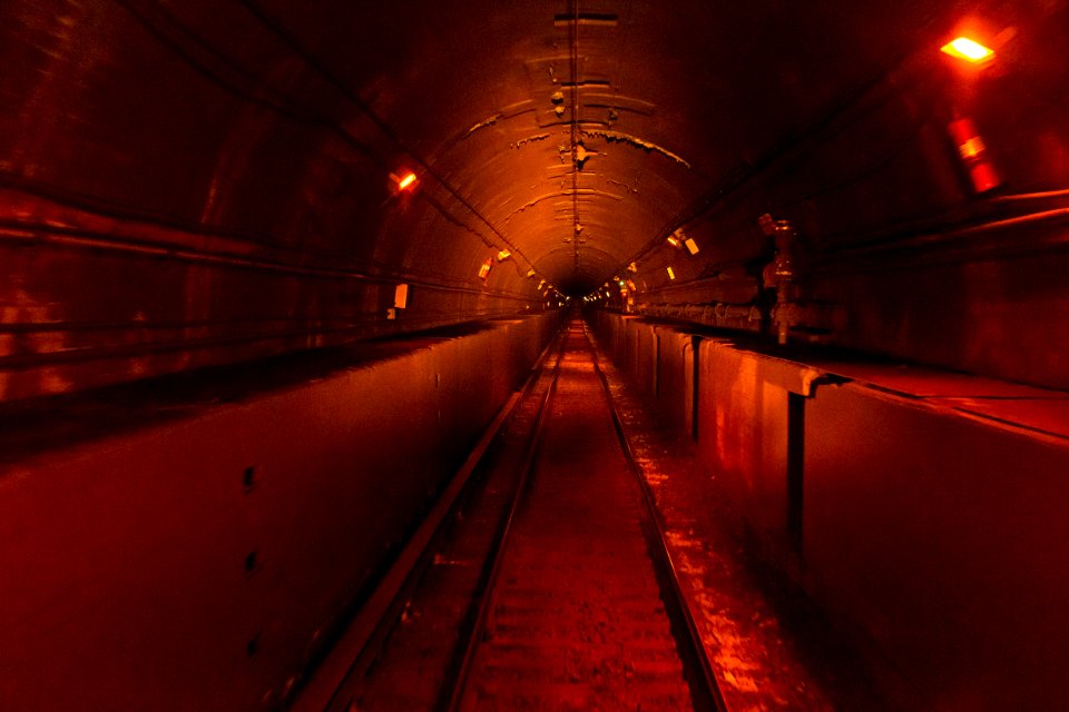 East River Tunnel 4 going West towards Penn Station