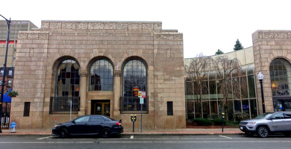 East Cambridge Savings Bank - Cambridge, MA - DSC04668