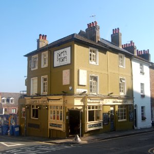 Earth and Stars pub, 46 Windsor Street, North Laine, Brighton (August 2019) (1)