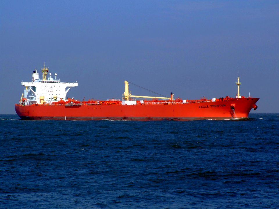 Eagle Trenton p05 approaching Port of Rotterdam, Holland 19-Apr-2007
