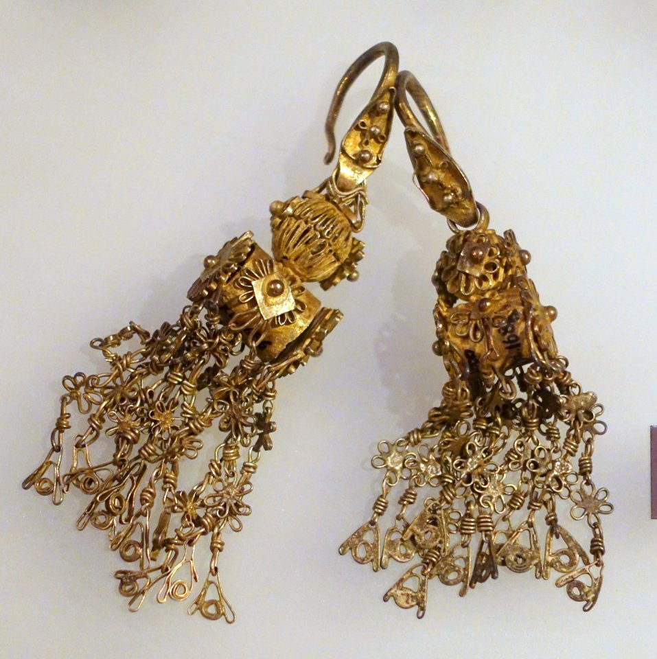 Earrings, Lo Lo, Ha Giang, early 20th century, silver - Vietnamese Women's Museum - Hanoi, Vietnam - DSC04036