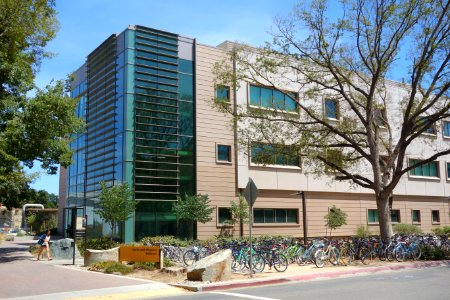 Earth and Physical Sciences building - University of California, Davis - DSC03316
