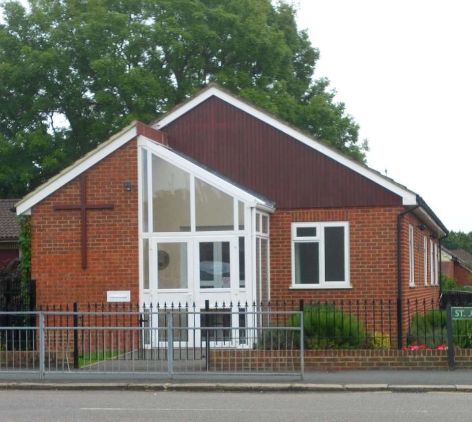 Earlswood Baptist Church, Emlyn Road, Earlswood, Redhill (September 2012) (4)