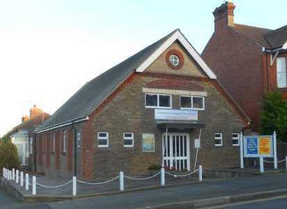 Eastbourne Evangelical Free Church, Victoria Drive, Old Town, Eastbourne (October 2012) (1)