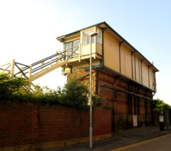 Eastbourne signal box, Junction Road, Eastbourne (NHLE Code 1413815) (June 2015) (2)