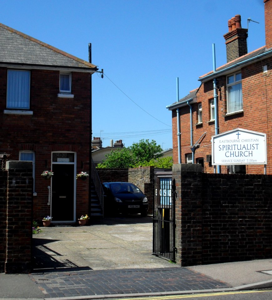 Eastbourne Christian Spiritualist Church, Cavendish Avenue, Eastbourne (May 2010)