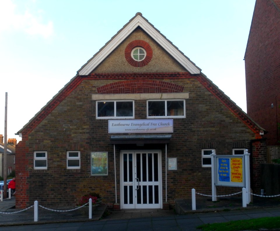 Eastbourne Evangelical Free Church, Victoria Drive, Old Town, Eastbourne (October 2012) (3)