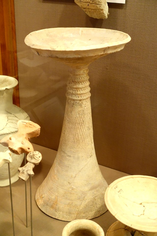 Early Dynastic pottery - Oriental Institute Museum, University of Chicago - DSC06971