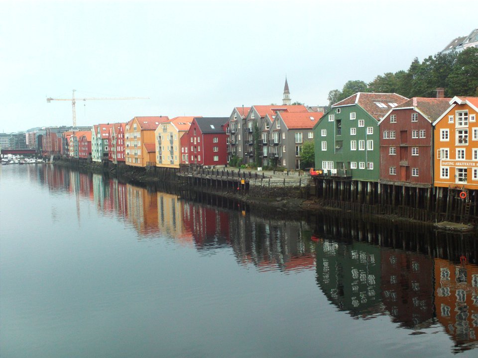 Eastern bank of Nidelva