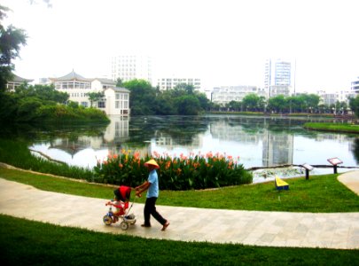 East Lake - 2018 05 04 - southeast corner