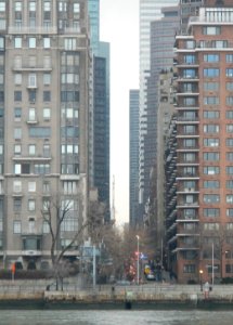 E53 canyon from Roosevelt Island jeh