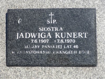 Dziegielow cemetery grave of deaconess Kunert