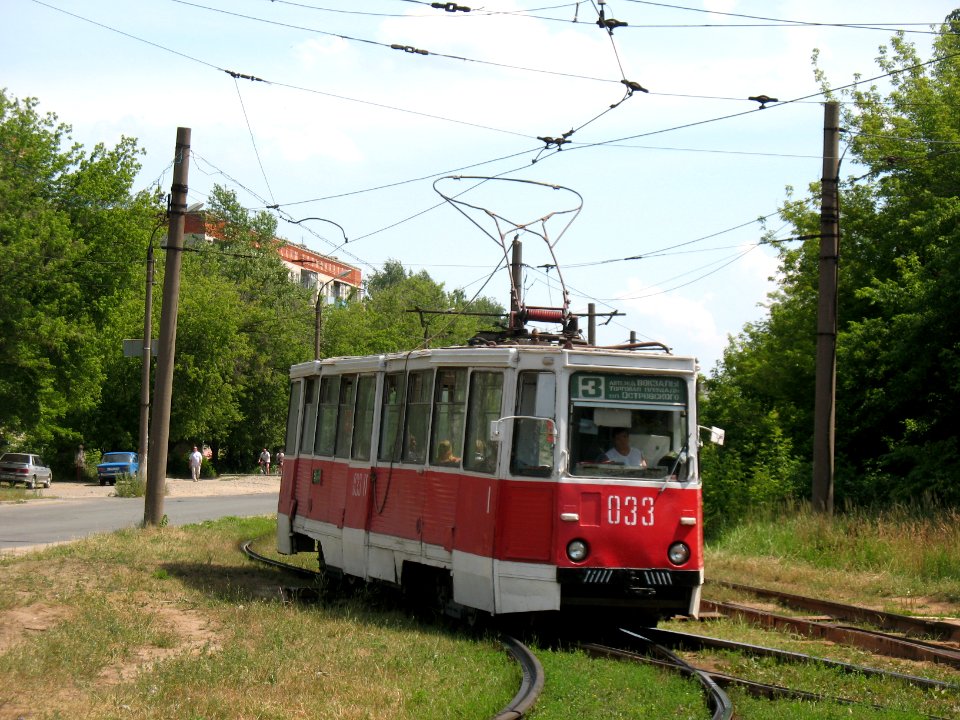 Dzerzinsk tram 033 20070629 224 ulitsa Tereshkovoj