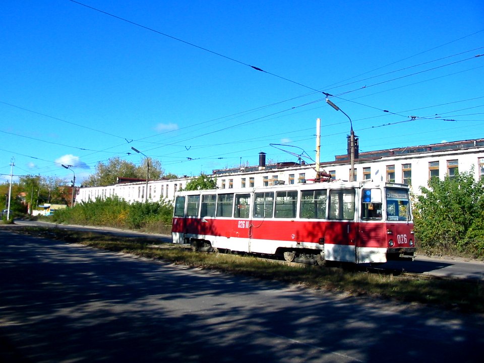 Dzerzinsk tram 026 20041002 036 prospekt Lenina