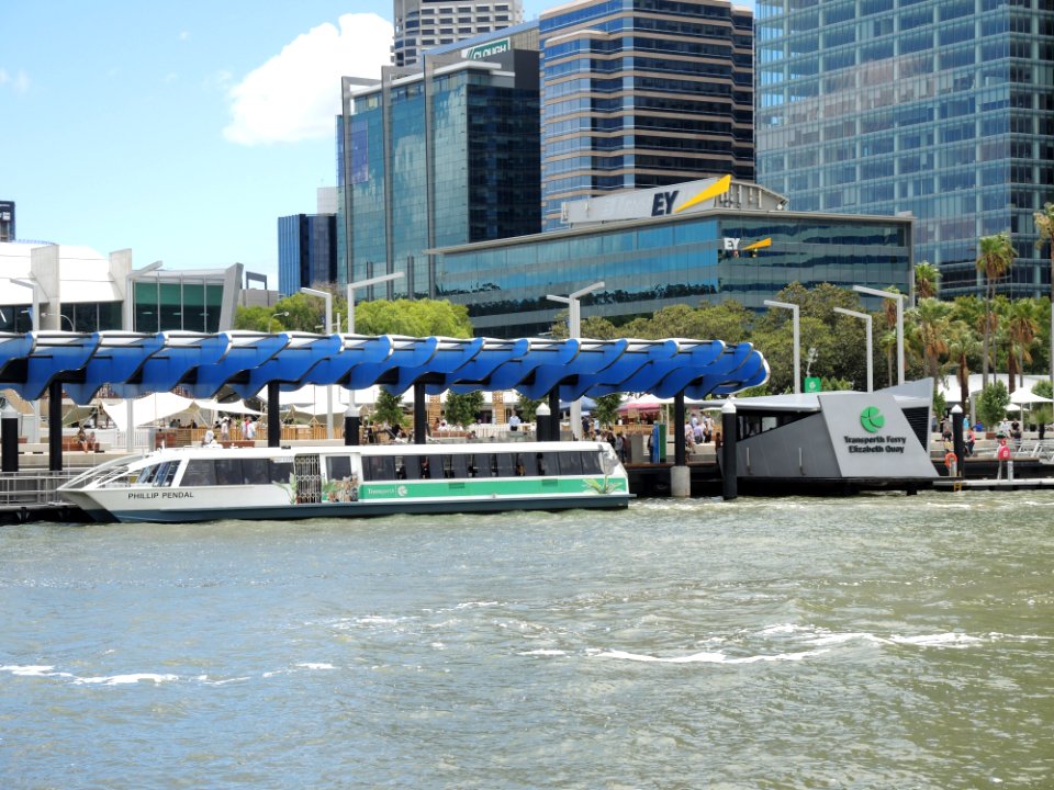 E37 Elizabeth Quay (1Feb2016) 44