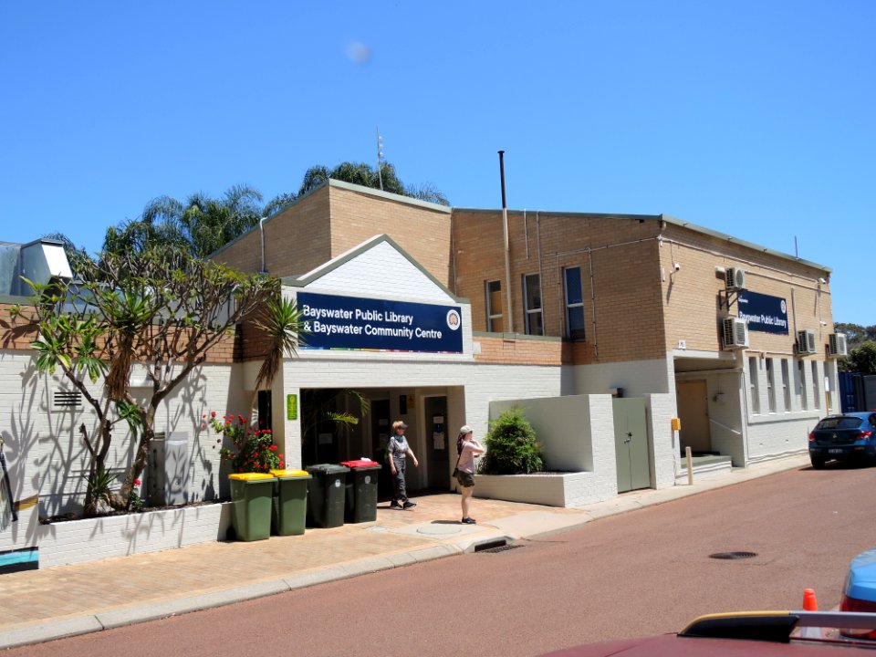 E37 Bayswater Library from east (October 2020)
