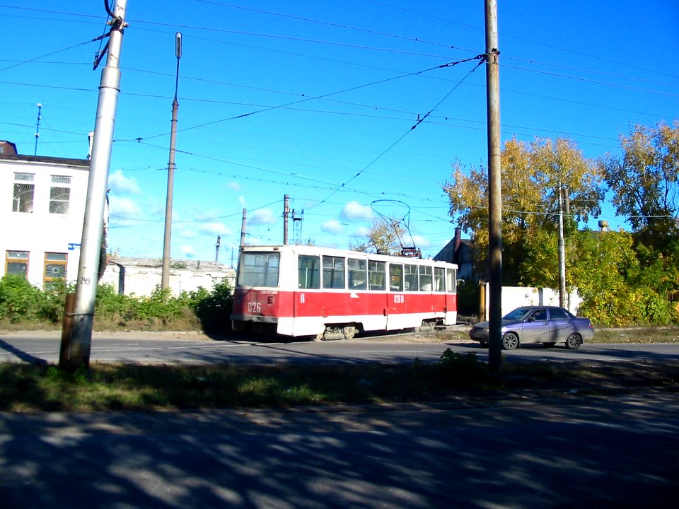 Dzerzinsk tram 026 20041002 037 prospekt Lenina