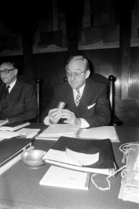Eén van de aanwezige wethouders, Bestanddeelnr 926-8704