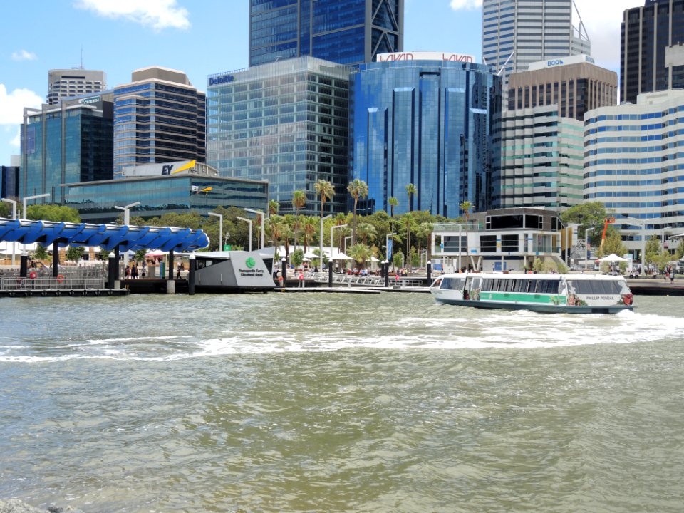 E37 Elizabeth Quay (1Feb2016) 41