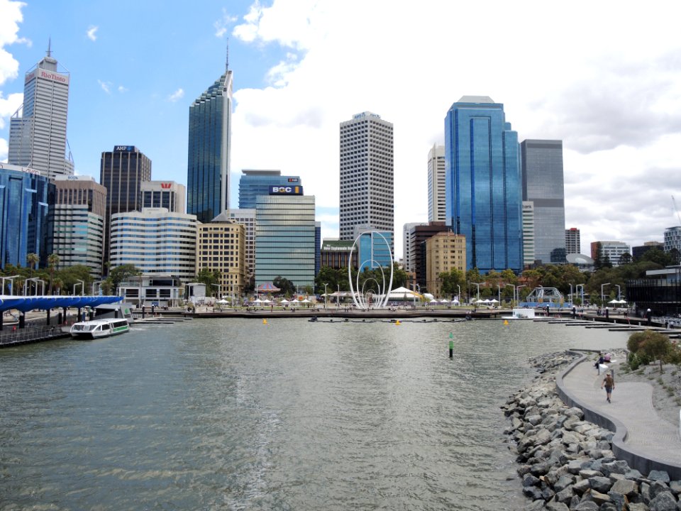 E37 Elizabeth Quay (1Feb2016) 20
