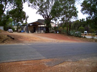 E37 Clackline General Store 4