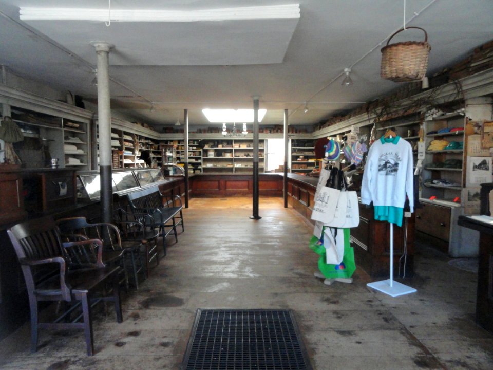 E. N. Jenckes Store Museum - Douglas, Massachusetts - DSC02734