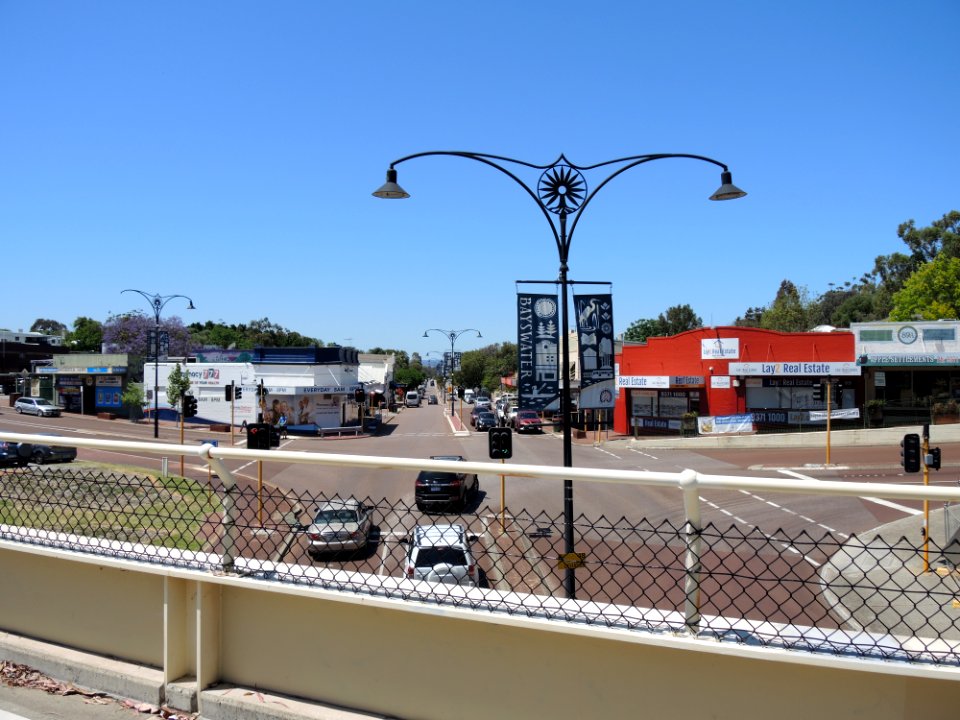 E37 Bayswater Station (October 2020) 7