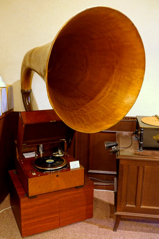 E.M.G. Mark Xb, UK, 1929 - Kanazawa Phonograph Museum - Kanazawa, Japan - DSC00916