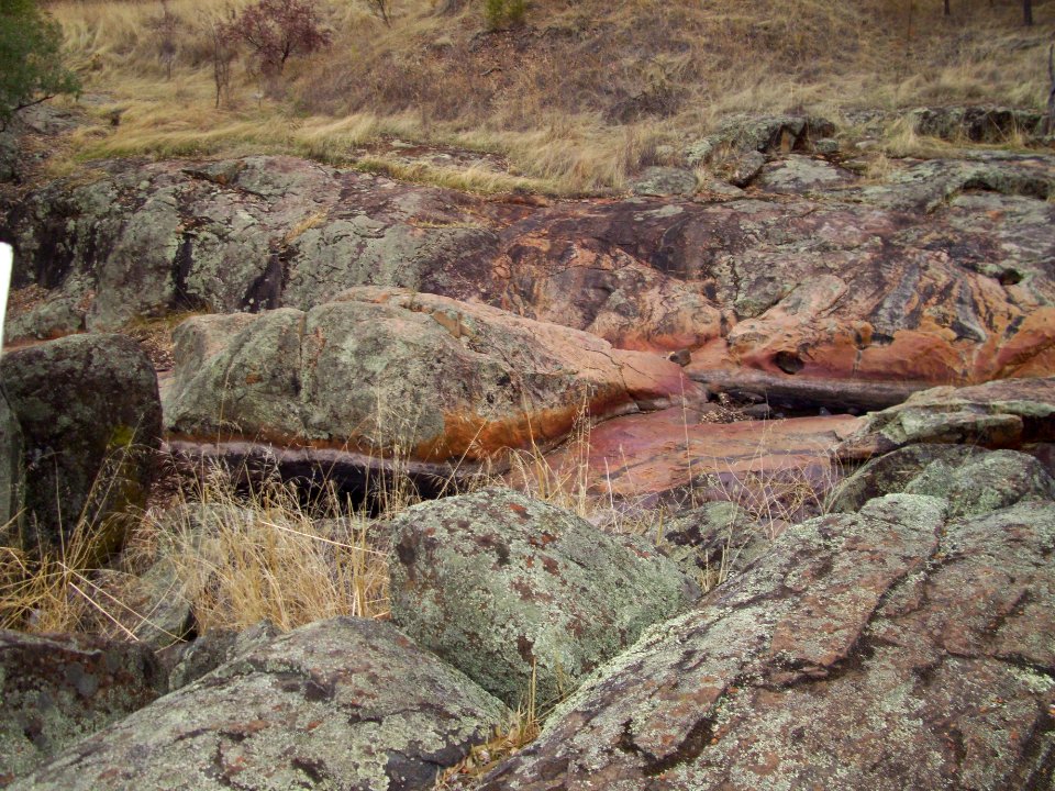 E37 Clackline Lion Park - Platypus Rock