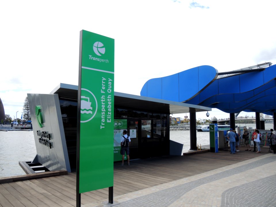 E37 Elizabeth Quay (1Feb2016) 04