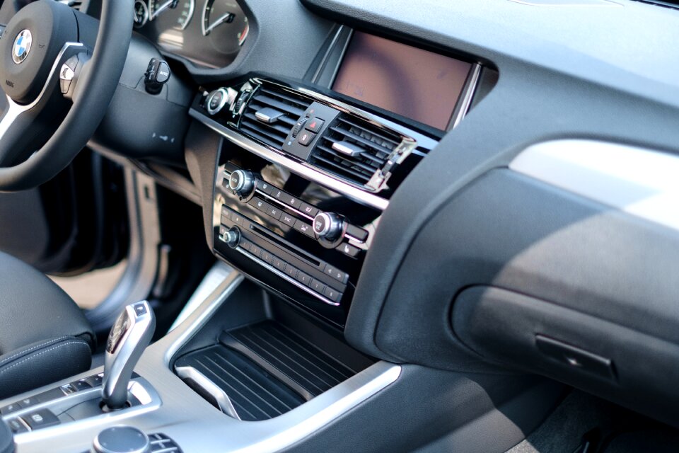 Vehicle transportation auto