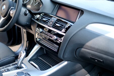 Vehicle transportation auto