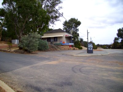 E37 Clackline General Store 1