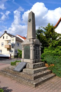 Eddersheim, Gefallenenendenkmal