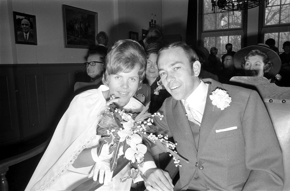 Eddie Verheyen getrouwd met Rieneke Demming Eddie Verheyen en Rieneke Demming , Bestanddeelnr 925-4823