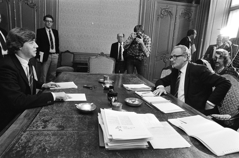 Ed Nijpels (VVD) (l) en Van Kemenade, Bestanddeelnr 932-3248