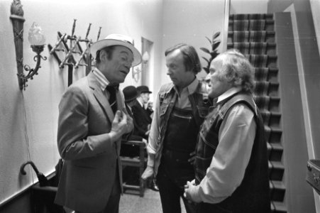 Eddy Constantine bij opname voor Nederlandse film Geen paniek, v.l.n.r. Eddy C, Bestanddeelnr 925-7958