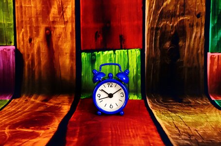 Arouse time of time indicating