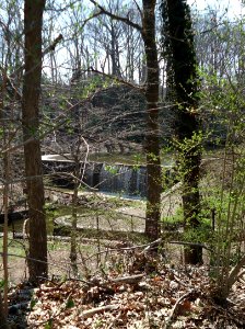 Echo Lake Park dam with water flowing
