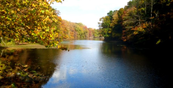 Echo Lake Park in Mountainside NJ autumnal scene photo