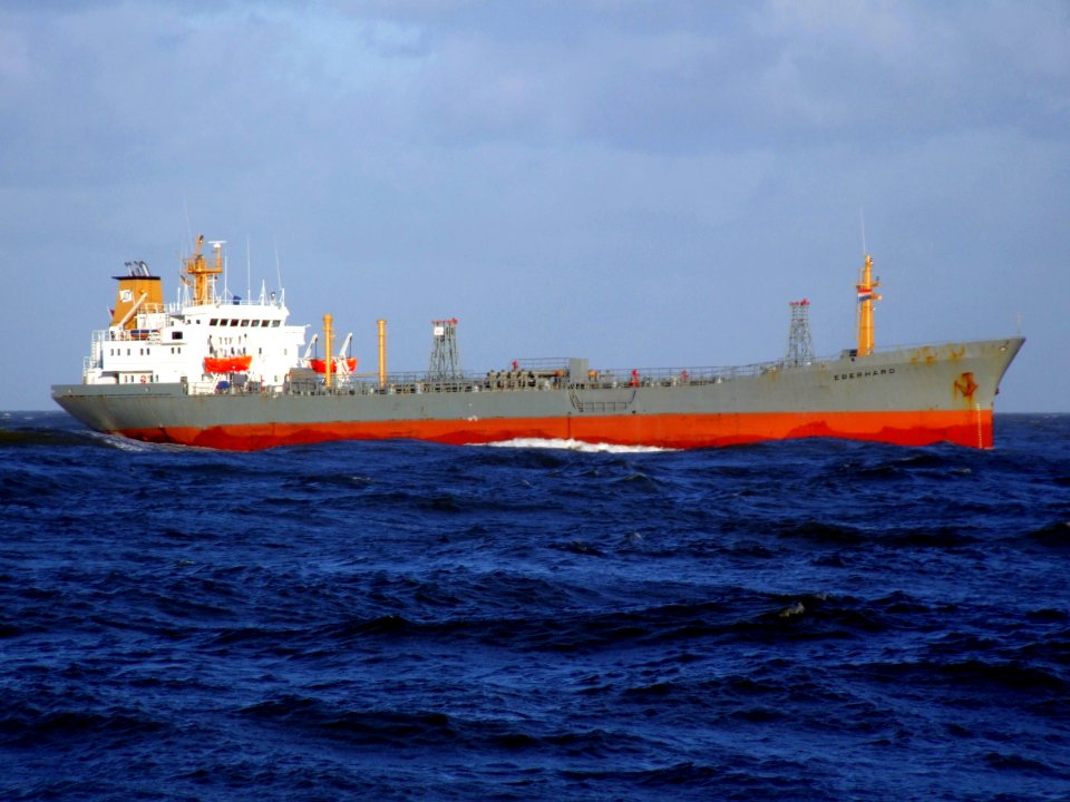 Eberhard IMO 8209652 approaching Port of Rotterdam, Holland 12-Dec-2006