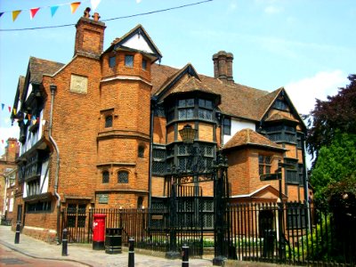Eastgate House, Rochester High St