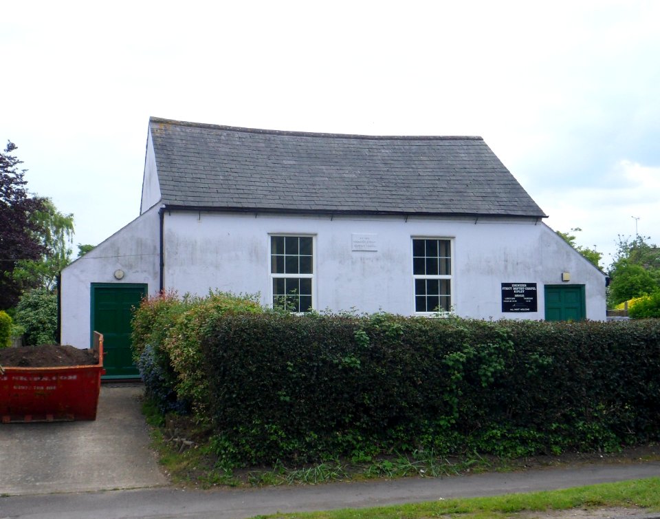 Ebenezer Strict Baptist Chapel, Newark Lane, Ripley (May 2014) (1)
