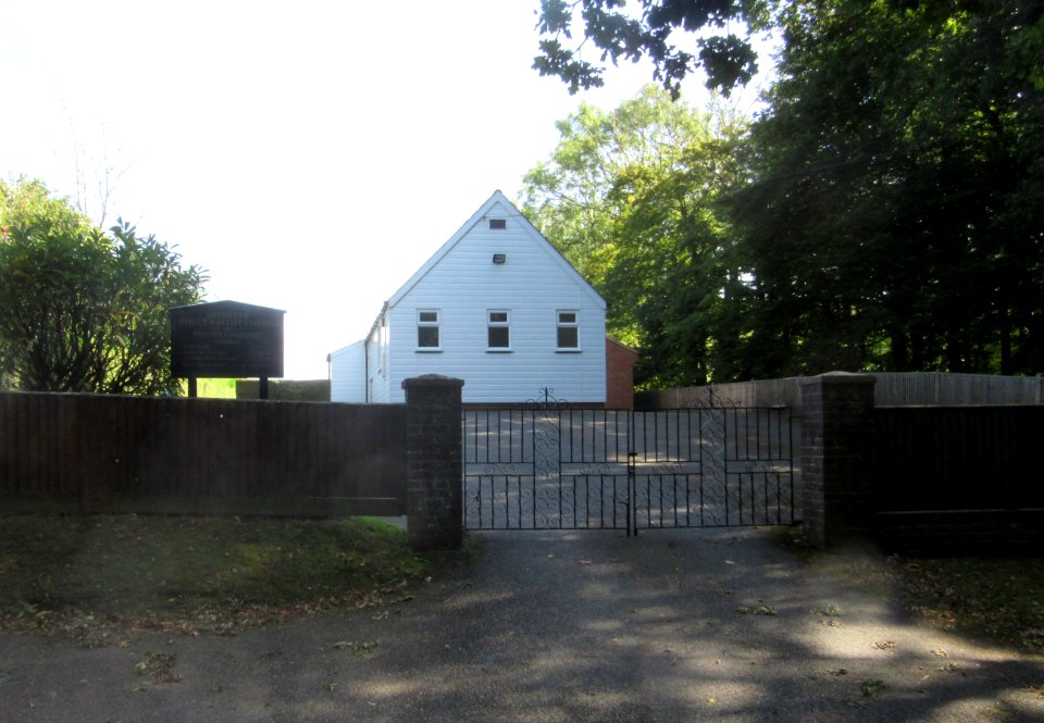 Ebenezer Strict Baptist Chapel, Pick Hill, near Horam (September 2016) (9)