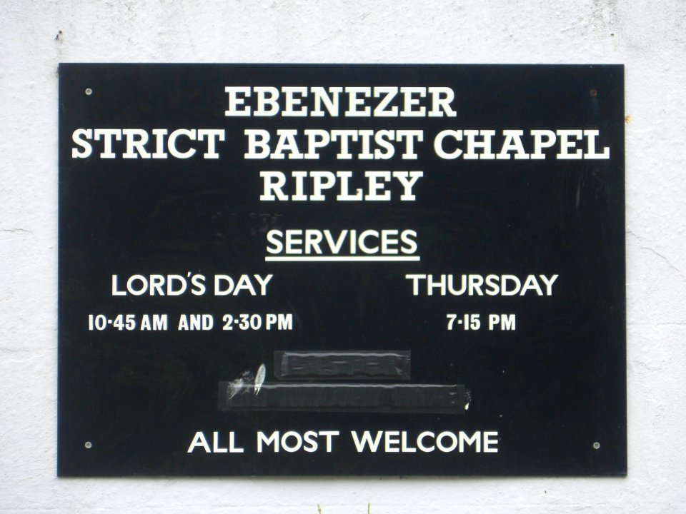 Ebenezer Strict Baptist Chapel, Newark Lane, Ripley (May 2014) (4)