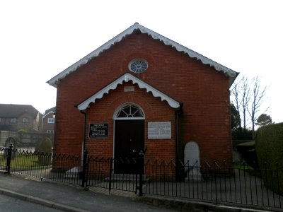 Ebenezer Strict Baptist Chapel, Broad Oak, near Heathfield (March 2011) (1)
