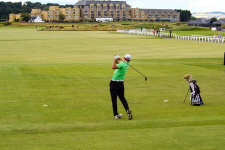 Tee golf fairway