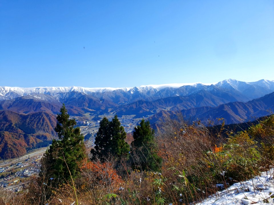 Echigo Yuzawa sden from Yuzawa Kōgen 3
